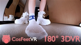 【CosFeetVR】Niki Jul2023 F - Giantess